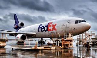 上海浦东机场里面有顺丰快递和同城快递么 上海国际快递公司